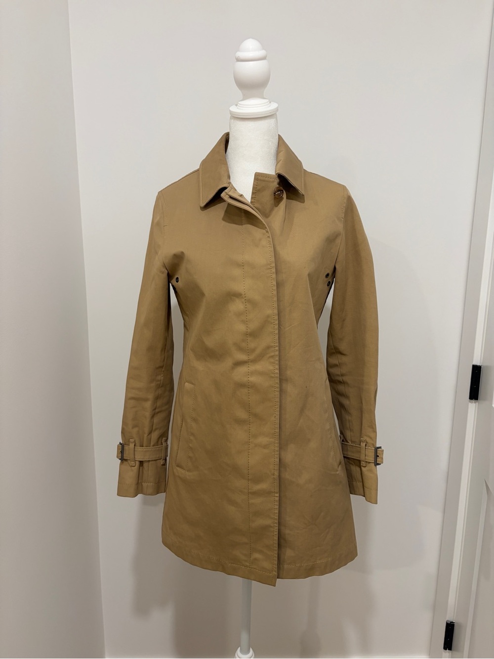 Vintage Burberry London Y2K Beige Short Trench Coat Small Quiet Luxury